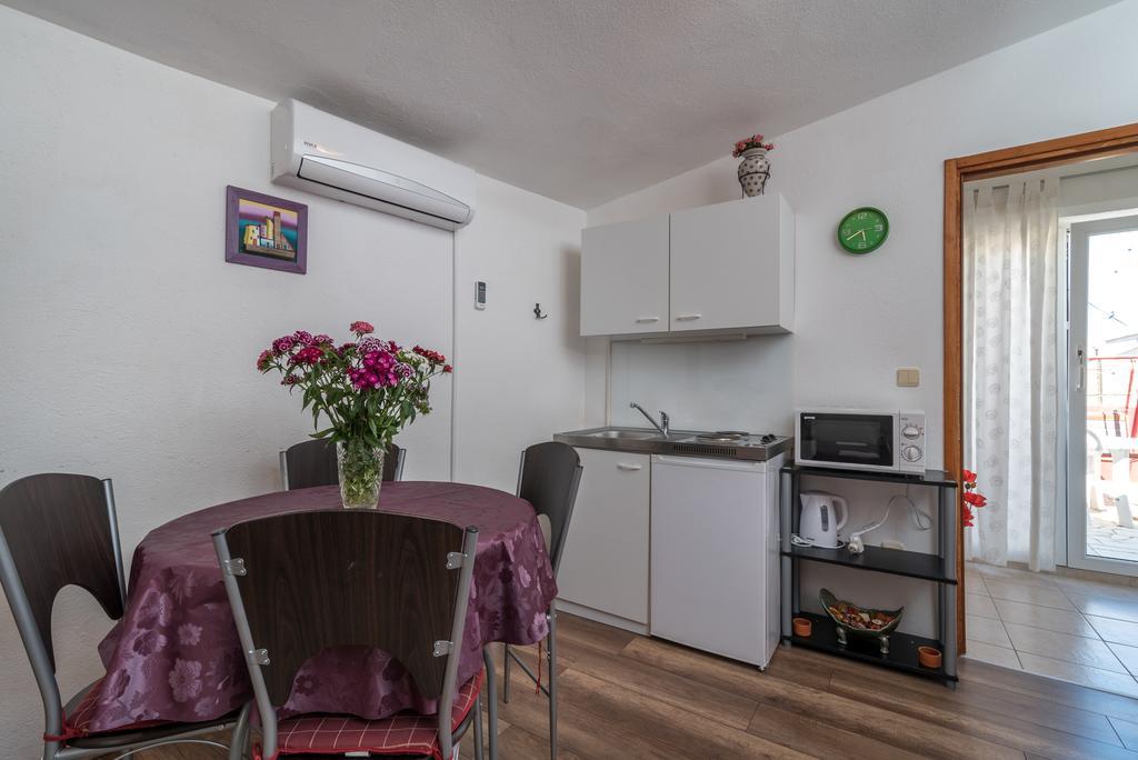 Apartments Mare Τρογκίρ Εξωτερικό φωτογραφία