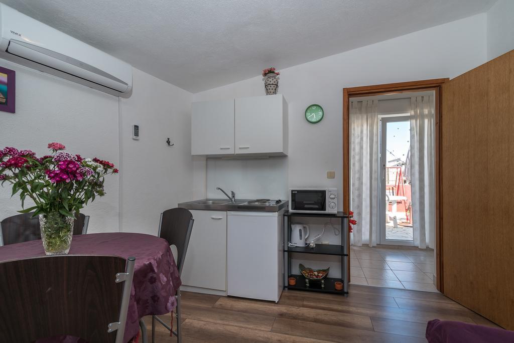 Apartments Mare Τρογκίρ Εξωτερικό φωτογραφία