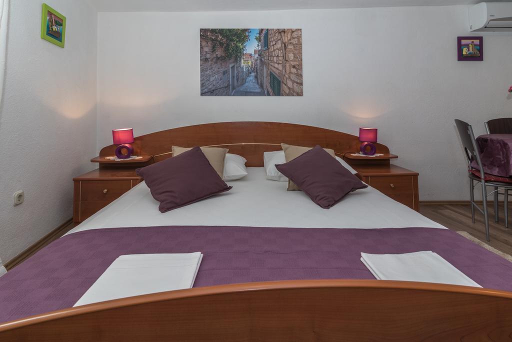 Apartments Mare Τρογκίρ Εξωτερικό φωτογραφία