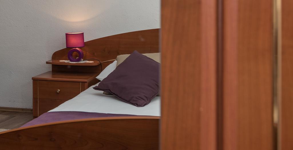 Apartments Mare Τρογκίρ Εξωτερικό φωτογραφία