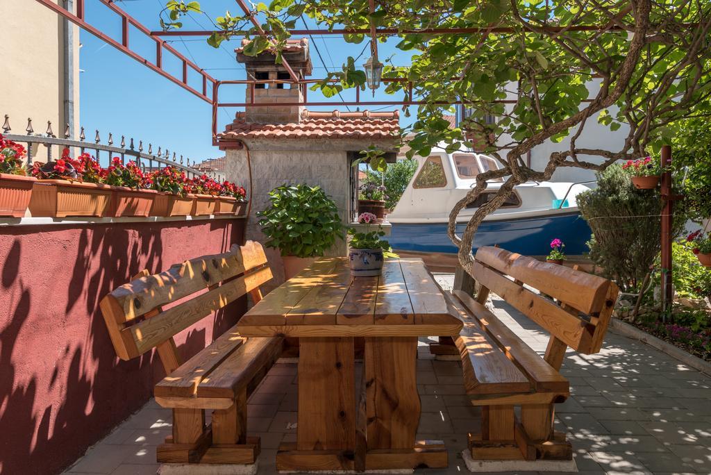 Apartments Mare Τρογκίρ Εξωτερικό φωτογραφία